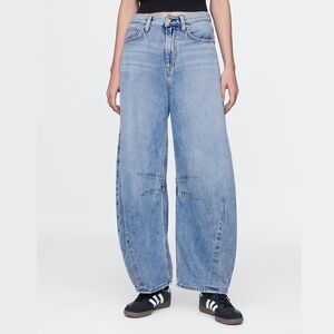 High Rise UltraSoft Horseshoe Jeans